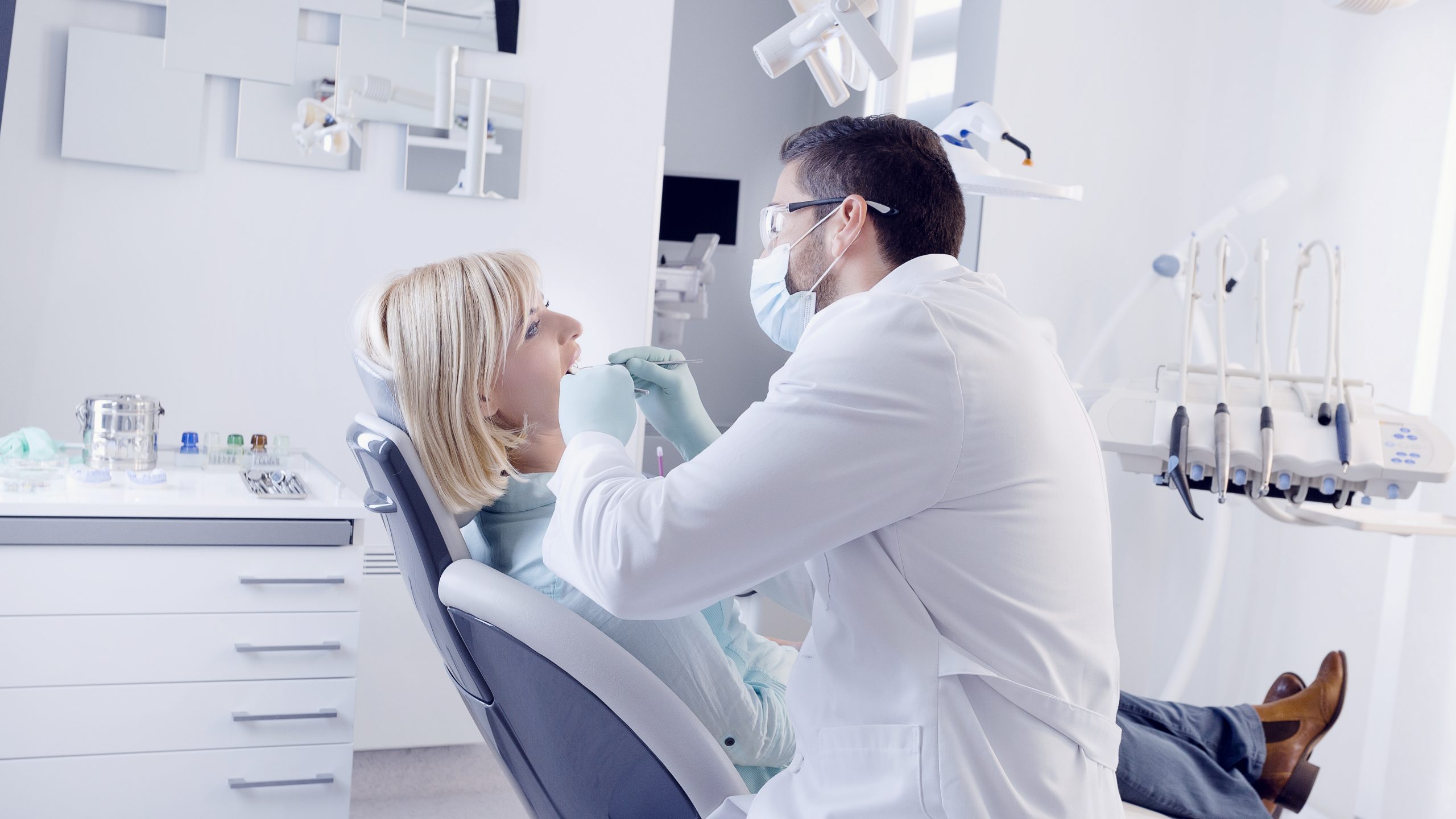 Dentist in Holly Pond, AL